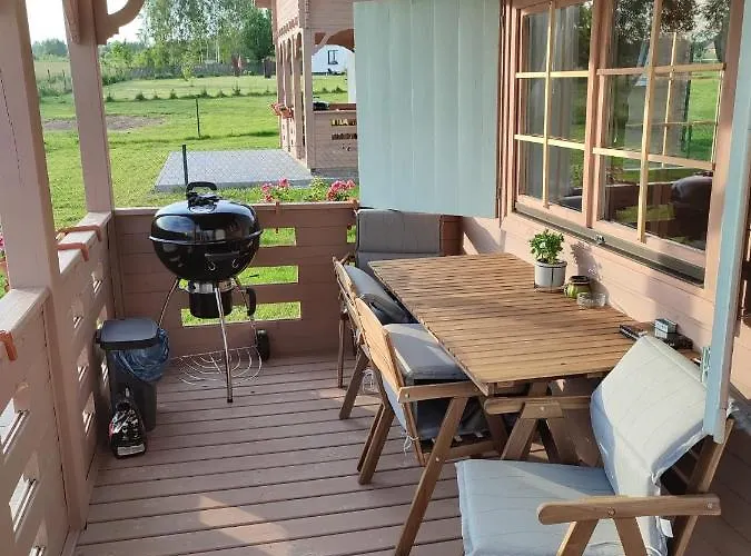 Brzozami Malowane Giebultow (Lwowek Slaski)